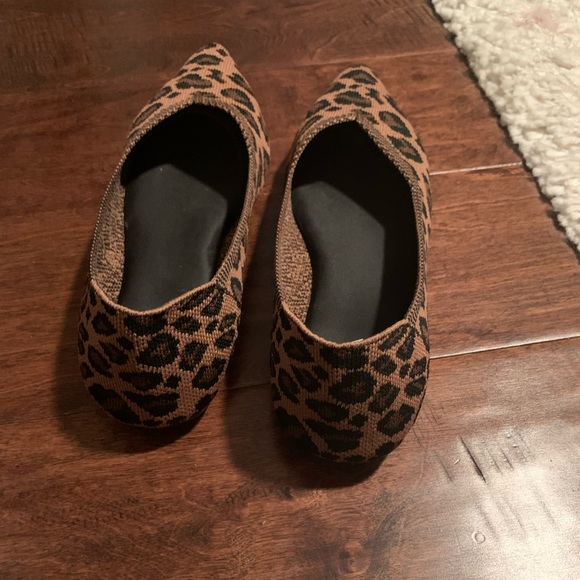 🐆Mia Leopard Print Pointy Toe Knit Flat 🥿😍🤗 - Picture 3 of 5